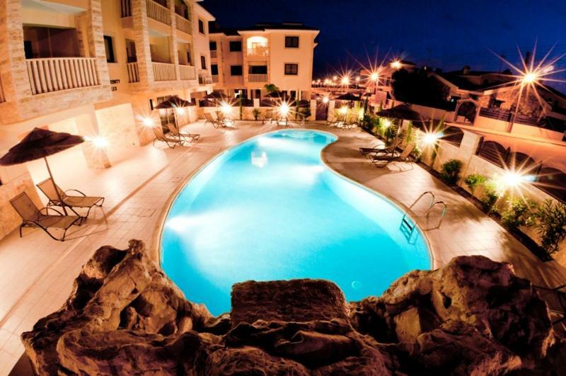 Blue Serenity Complex Larnaca Exterior photo